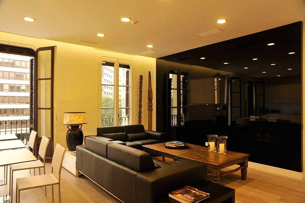 The 8 Boutique B&B Barcelona Bagian luar foto