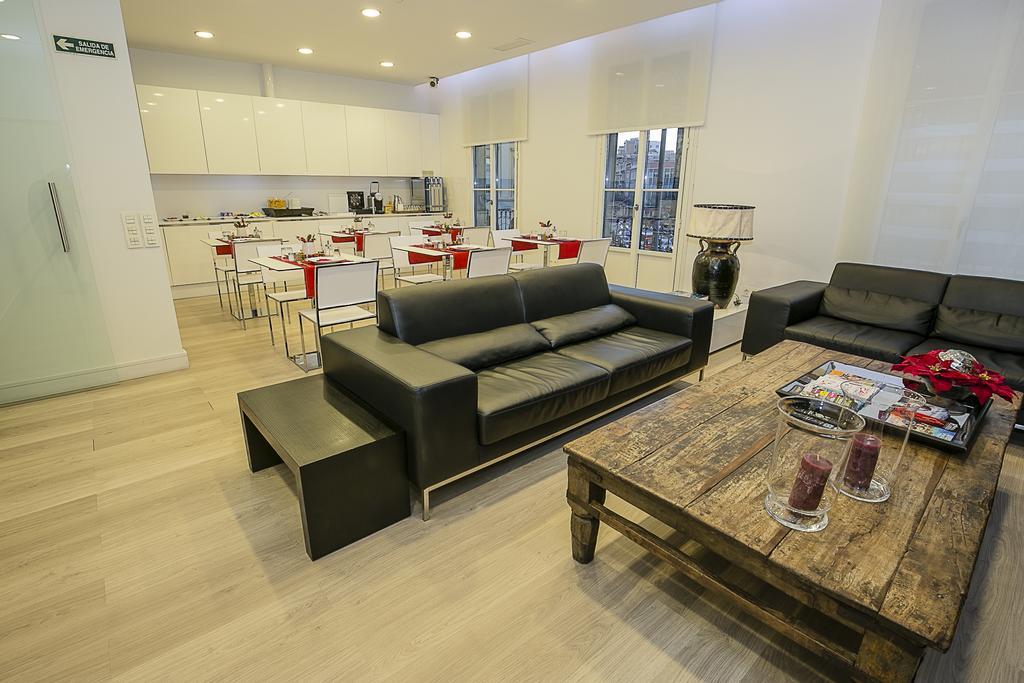 The 8 Boutique B&B Barcelona Bagian luar foto