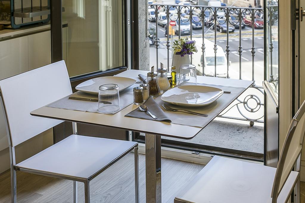 The 8 Boutique B&B Barcelona Bagian luar foto